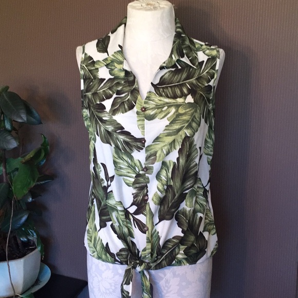 PerSeption Concept Tops - Perseption concept green/white blouse medium